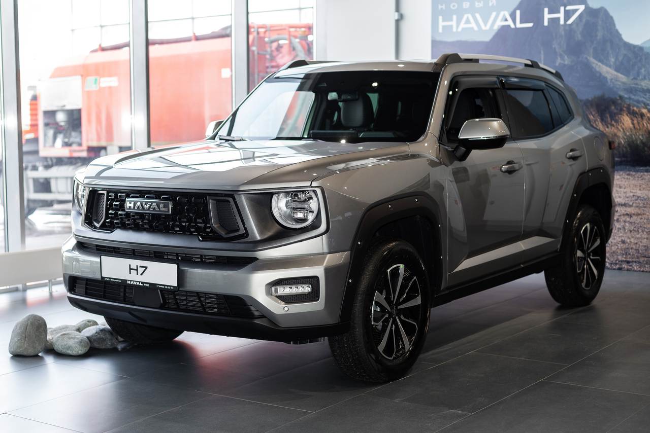 Haval PRO H7 I Рестайлинг Премиум 2.0 полный привод робот. (231 л.с.) 26 г.в. 26 м.г.