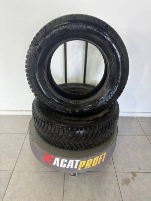Шины Kumho  Зимние шипованные 215/65/16