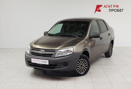 LADA Granta седан 2016 года с пробегом 112 656 км