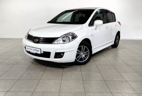Nissan Tiida 2012 года с пробегом 109 502 км