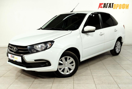 LADA Granta седан 2023 года с пробегом 65 676 км
