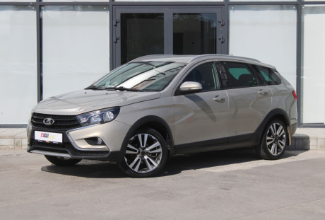 LADA Vesta [Универсал Кросс] SW Cross 2017 года с пробегом 120 447 км