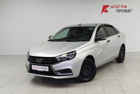 LADA Vesta 2018 года с пробегом 105 613 км