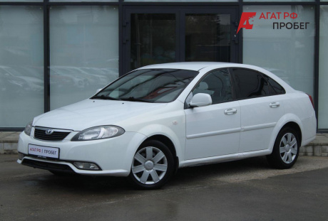 Daewoo Gentra 2013 года с пробегом 105 678 км