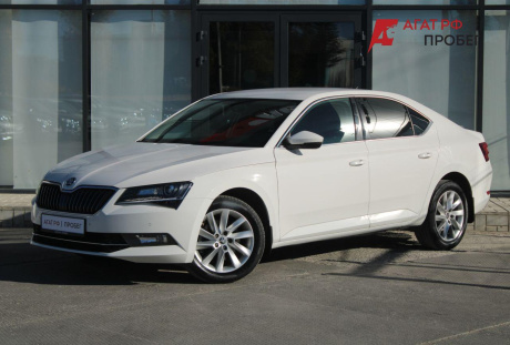 ŠKODA Superb 2019 года с пробегом 168 554 км