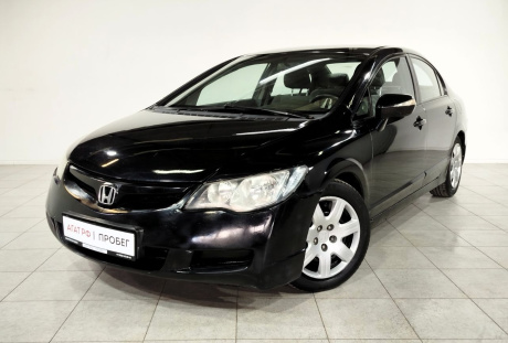 Honda Civic 2007 года с пробегом 192 481 км