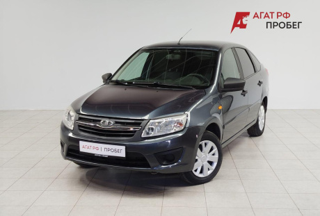 LADA Granta лифтбек 2016 года с пробегом 196 329 км