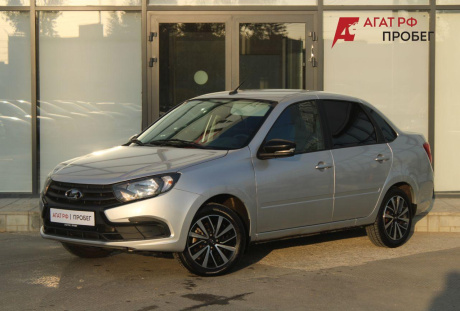 LADA Granta седан 2023 года с пробегом 57 917 км
