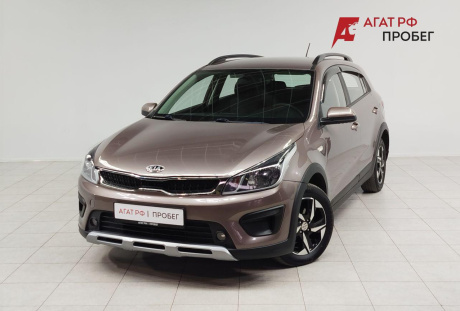 Kia Rio X-Line 2017 года с пробегом 110 307 км