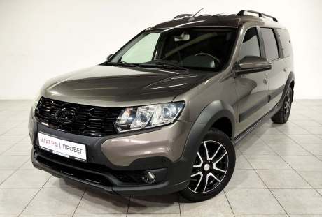 LADA Largus универсал (7м) 2021 года с пробегом 109 443 км