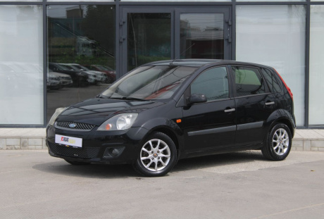 Ford Fiesta 2008 года с пробегом 136 092 км