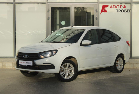 LADA Granta лифтбек 2022 года с пробегом 104 515 км