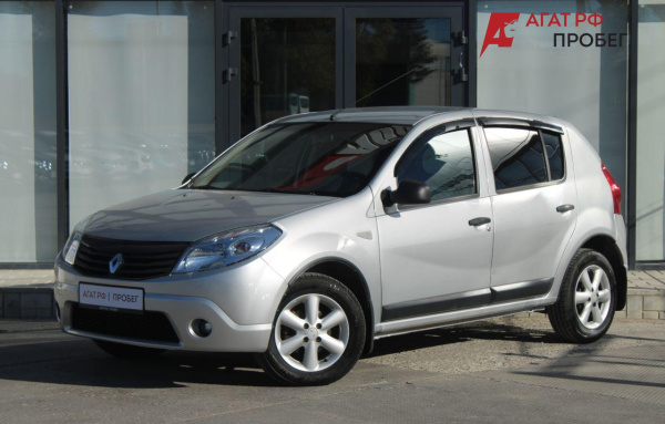 Renault Sandero 2013 года с пробегом 131 478 км, фото 1