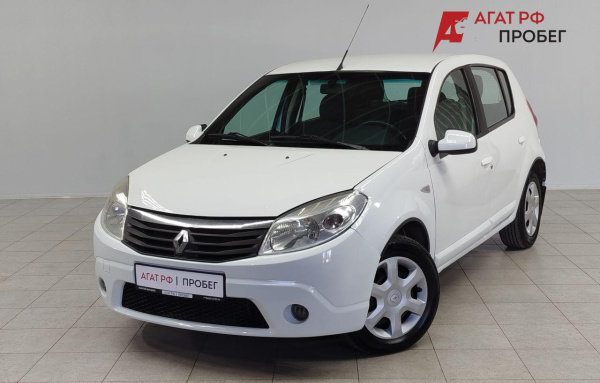 Renault Sandero 2012 года с пробегом 145 142 км, фото 1