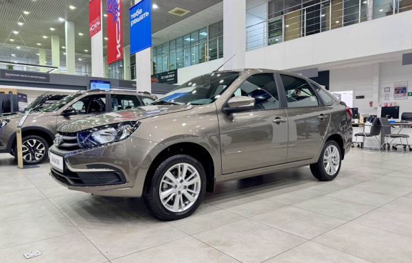 LADA Granta лифтбек Практик