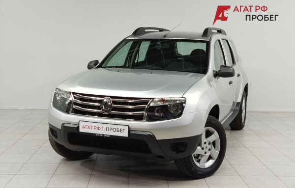 Renault Duster 2014 года с пробегом 138 797 км, фото 1