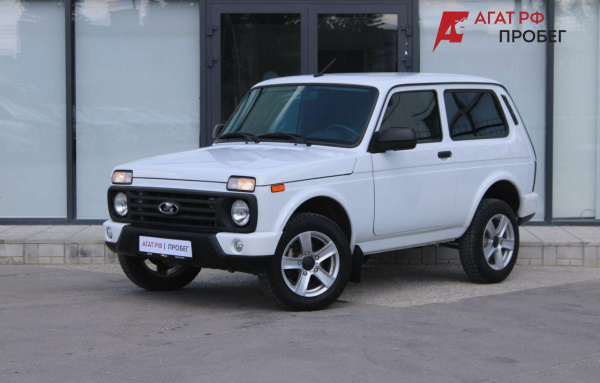 LADA Niva Legend 3 дв. 2024 года с пробегом 53 673 км, фото 1