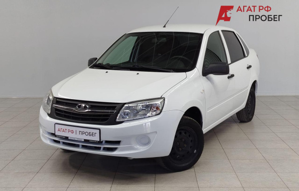 LADA Granta седан 2018 года с пробегом 123 219 км, фото 1