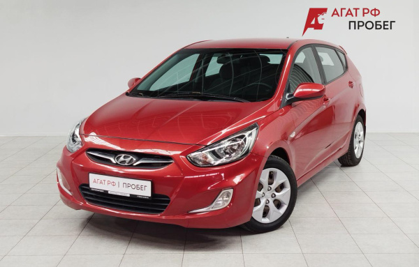Hyundai Solaris хэтчбек 2013 года с пробегом 188 167 км, фото 1