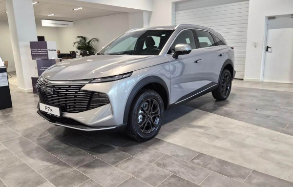 Haval F7x II Рестайлинг Техно + 2.0T 231 робот. полный привод 26 г.в. 26 м.г.