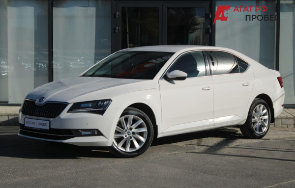 ŠKODA Superb 2019 года с пробегом 168 554 км, фото 1