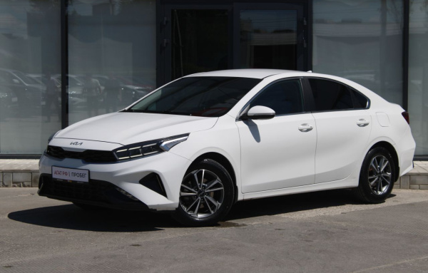 Kia Cerato 2021 года с пробегом 174 415 км, фото 1