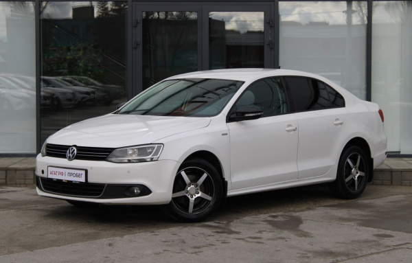 Volkswagen Jetta 2013 года с пробегом 198 445 км, фото 1