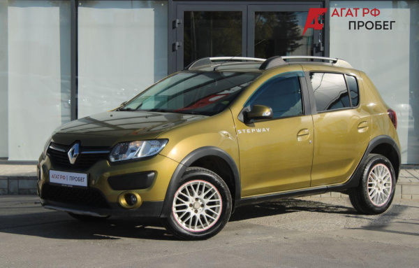 Renault Sandero Stepway 2016 года с пробегом 123 487 км, фото 1